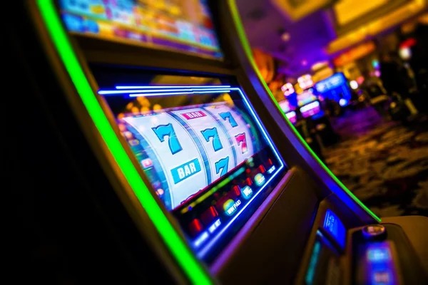 sultan toto platform interface showing sportsbook and casino sections